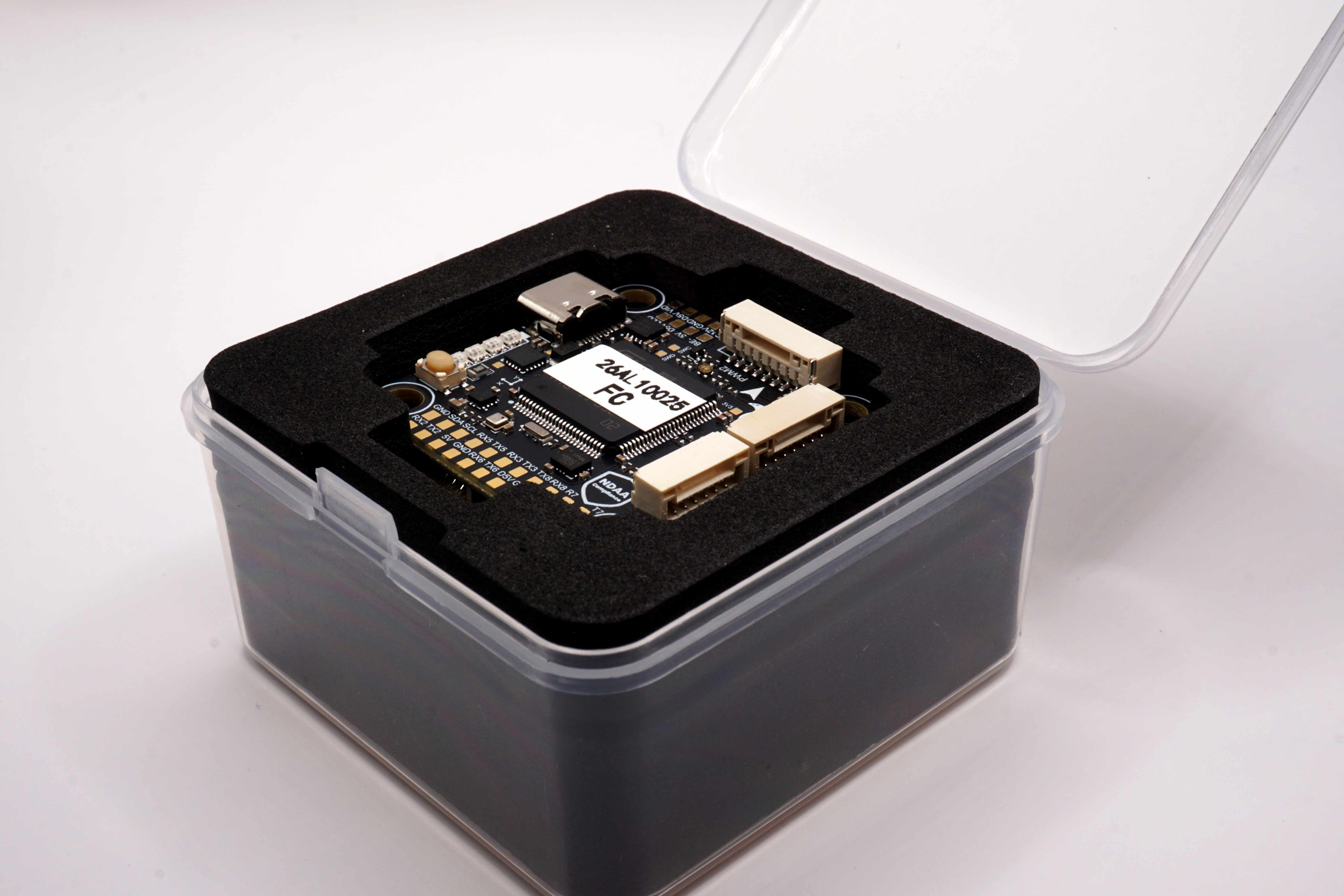 taiphoon_fc_case_front_1